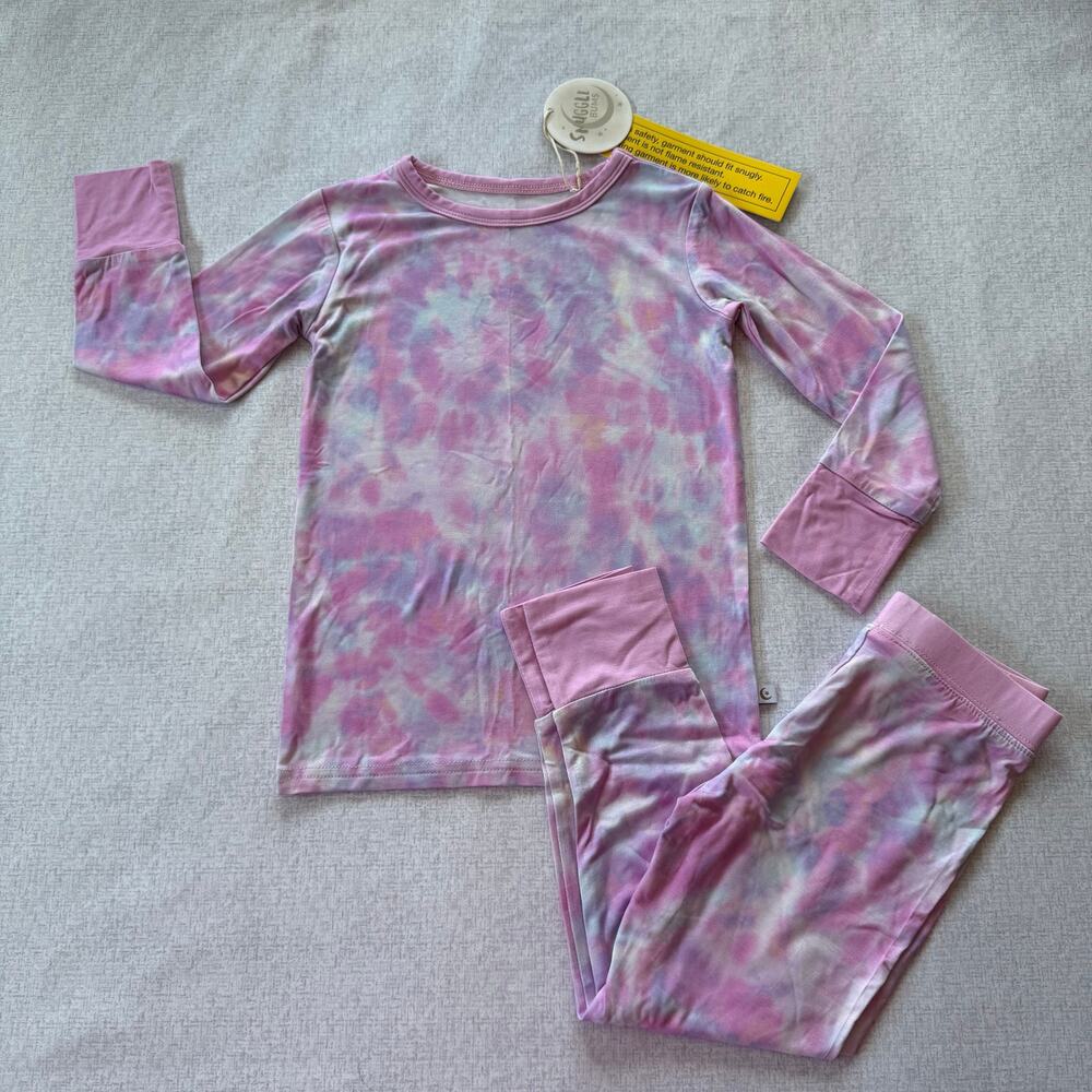 Snuggle Bums Tie Dye Size 4T New with Tags Size 4T
